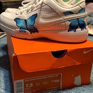 Butterfly Nike’s
